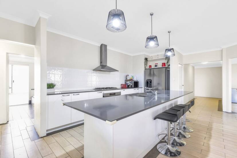 28 Southport Drive, BALDIVIS, WA 6171 AUS