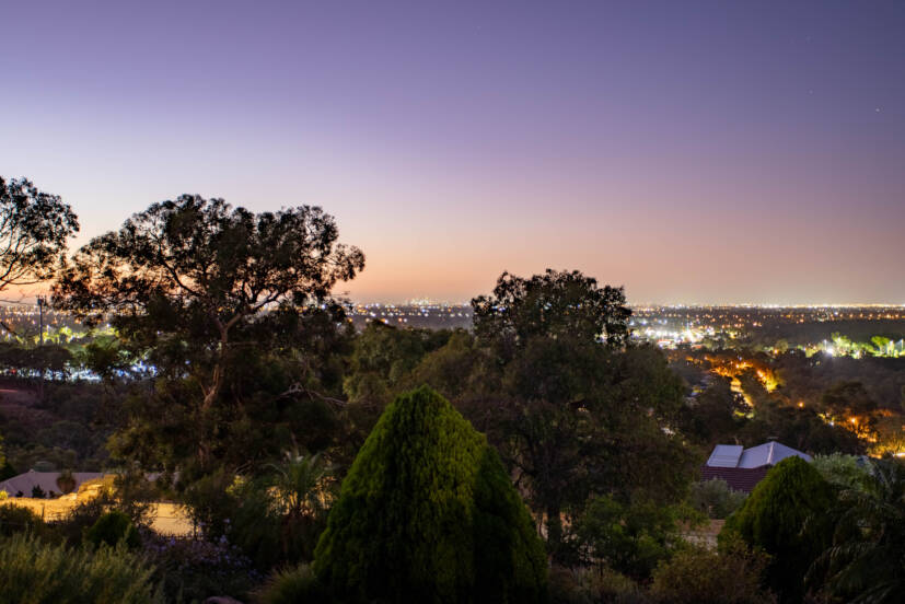 5 Stewart Grove, MOUNT NASURA, WA 6112 AUS