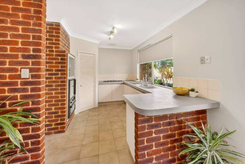 35 Azelia Street, ALEXANDER HEIGHTS, WA 6064 AUS