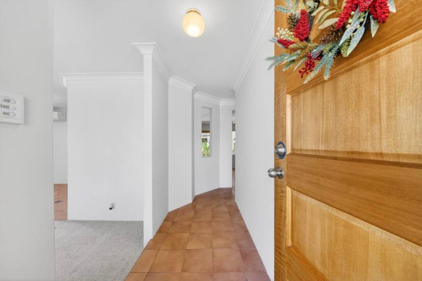 35 Azelia Street, ALEXANDER HEIGHTS, WA 6064 AUS