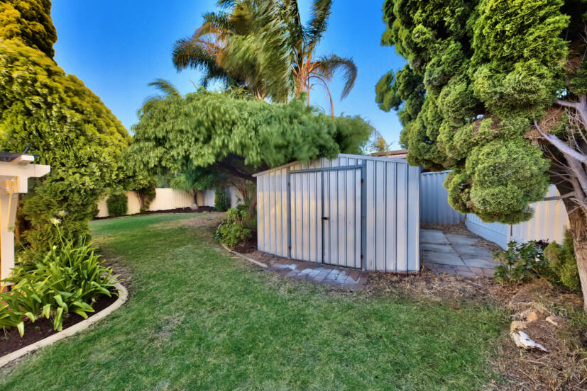 35 Azelia Street, ALEXANDER HEIGHTS, WA 6064 AUS