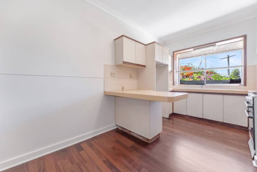 1 Williams Road, COOLBELLUP, WA 6163 AUS