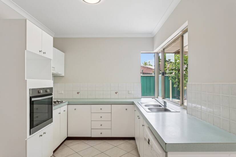 29 Cottage Park Way, KEWDALE, WA 6105 AUS