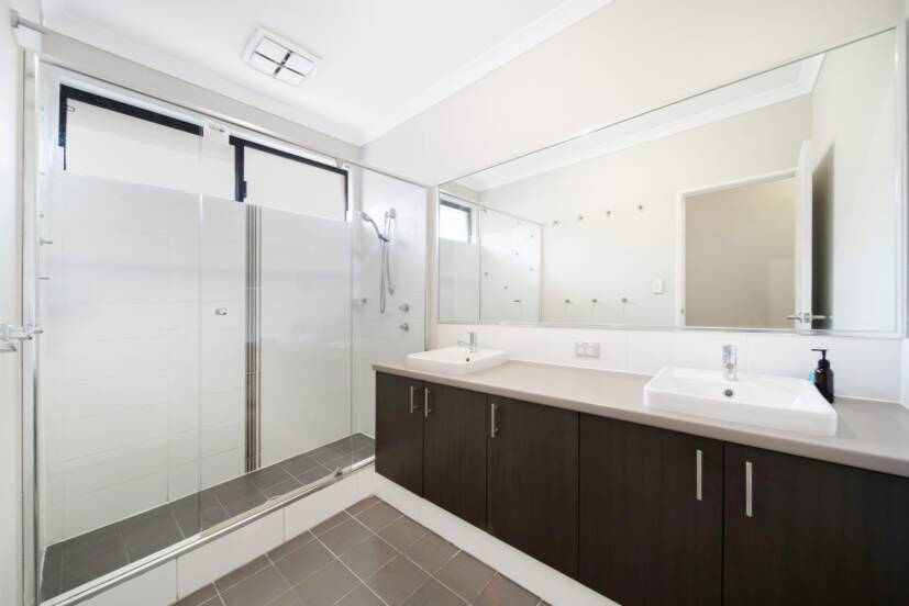 114 Aspiri Promenade, PIARA WATERS, WA 6112 AUS