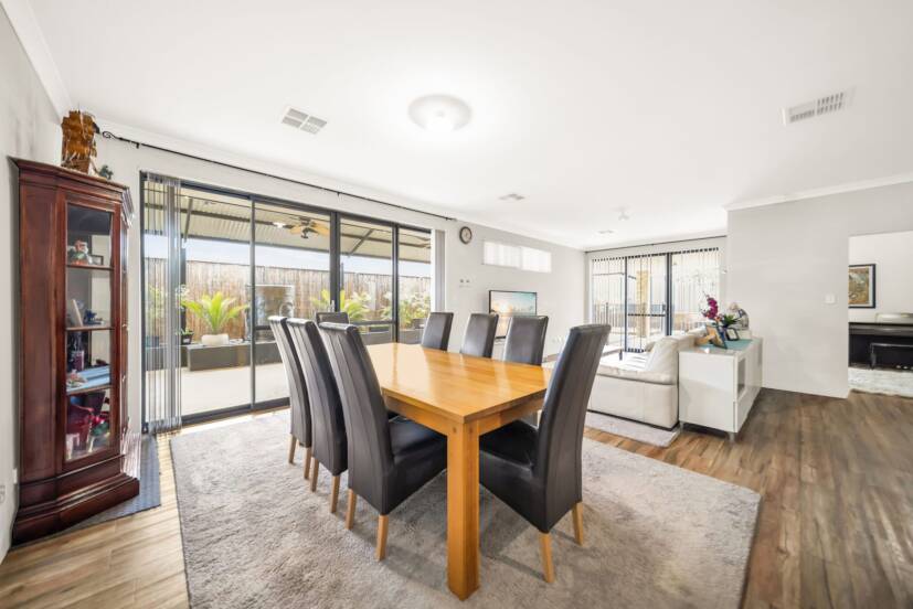 114 Aspiri Promenade, PIARA WATERS, WA 6112 AUS