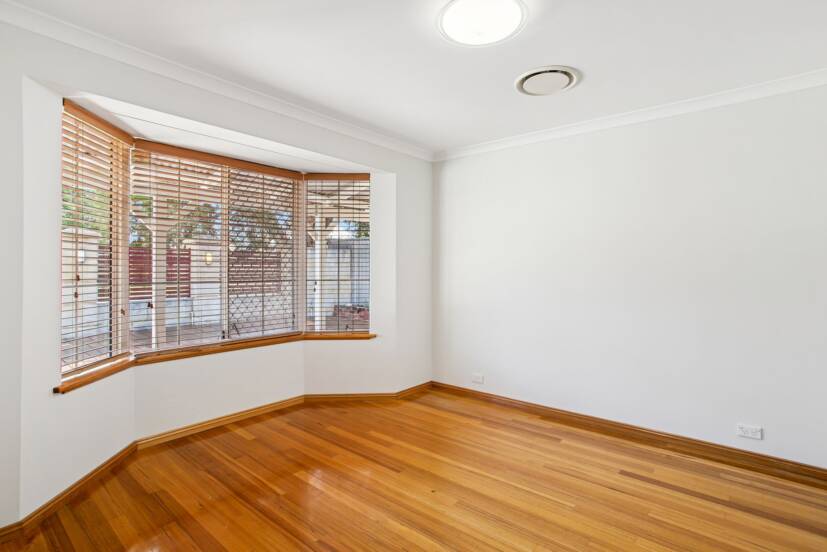 22 Palmerston Street, BASSENDEAN, WA 6054 AUS