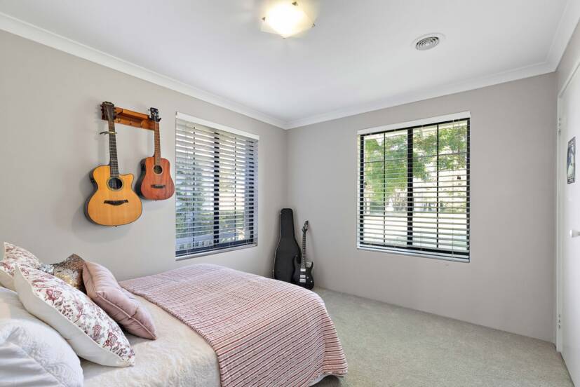 12 Verde Road, SOUTHERN RIVER, WA 6110 AUS