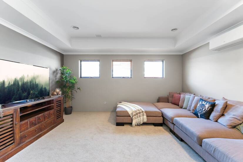 12 Verde Road, SOUTHERN RIVER, WA 6110 AUS