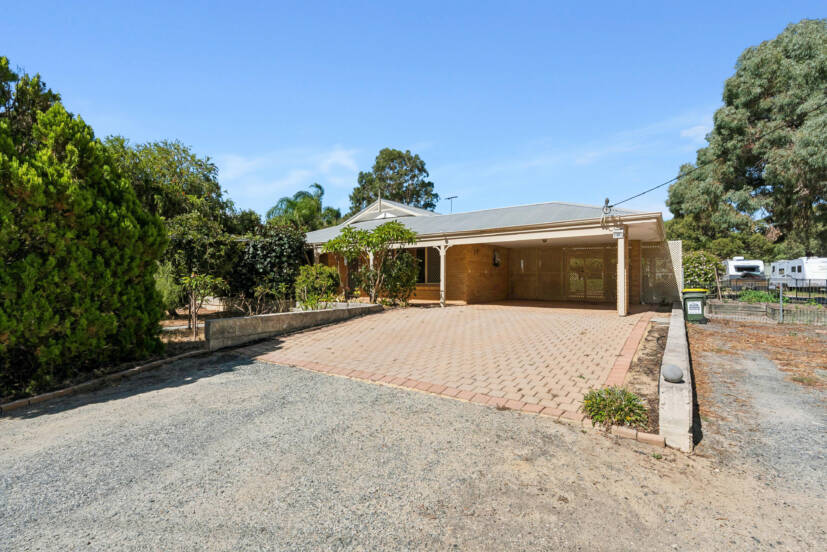 32 Malarkey Road, BYFORD, WA 6122 AUS