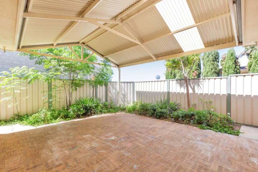 37 Mayor Road, COOGEE, WA 6166 AUS