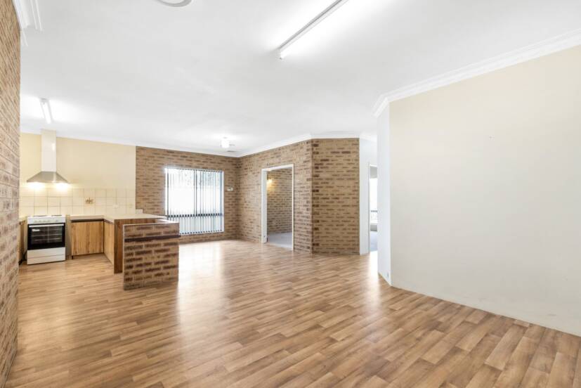 37 Mayor Road, COOGEE, WA 6166 AUS