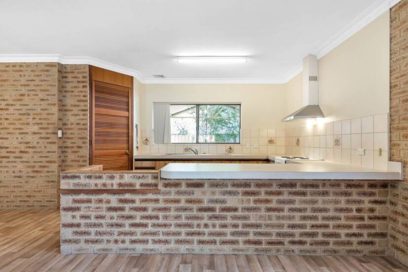 37 Mayor Road, COOGEE, WA 6166 AUS