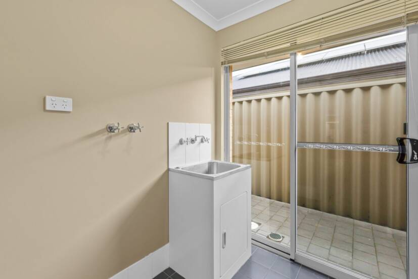 304 Wright Road, HARRISDALE, WA 6112 AUS