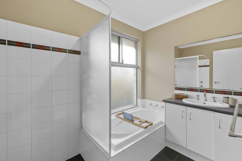 304 Wright Road, HARRISDALE, WA 6112 AUS