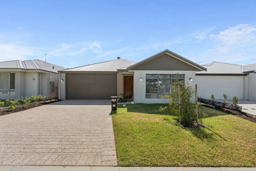 36 Ederle Street, FORRESTDALE, WA 6112 AUS