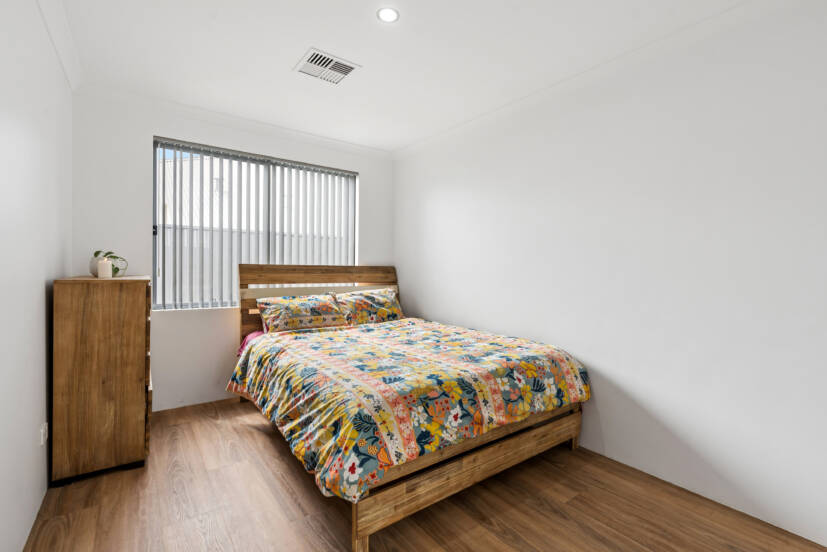 36 Ederle Street, FORRESTDALE, WA 6112 AUS