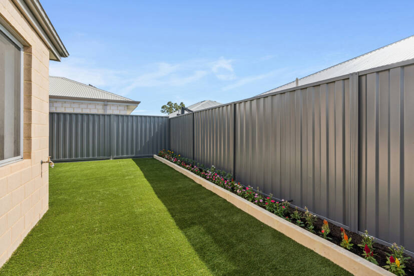 36 Ederle Street, FORRESTDALE, WA 6112 AUS