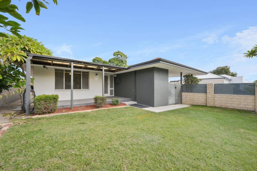 5A Lennox Road, THORNLIE, WA 6108 AUS