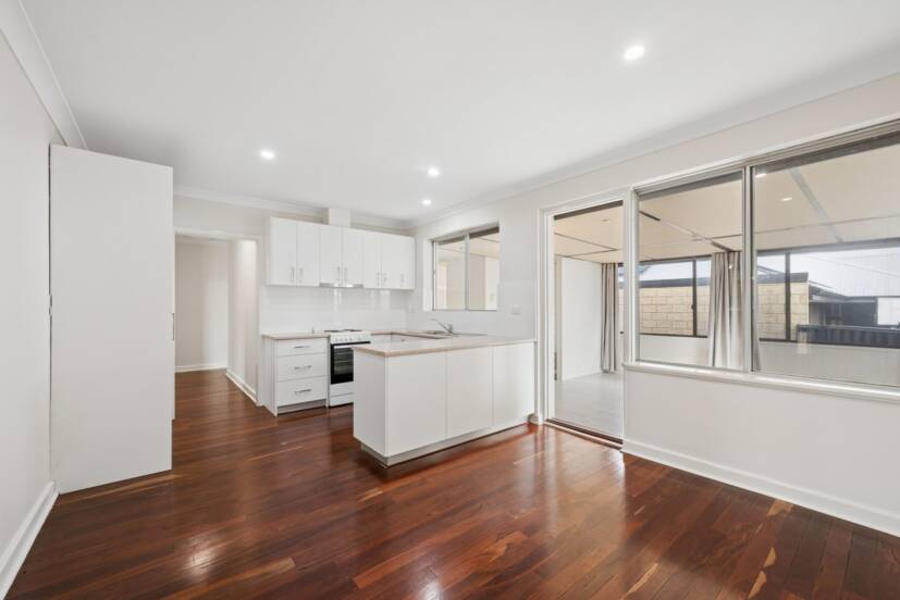 5A Lennox Road, THORNLIE, WA 6108 AUS