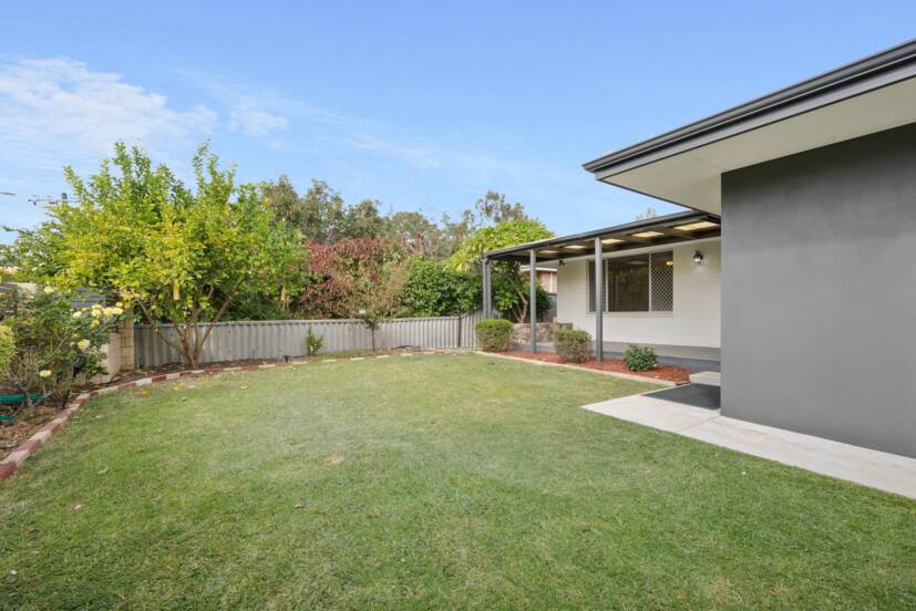 5A Lennox Road, THORNLIE, WA 6108 AUS