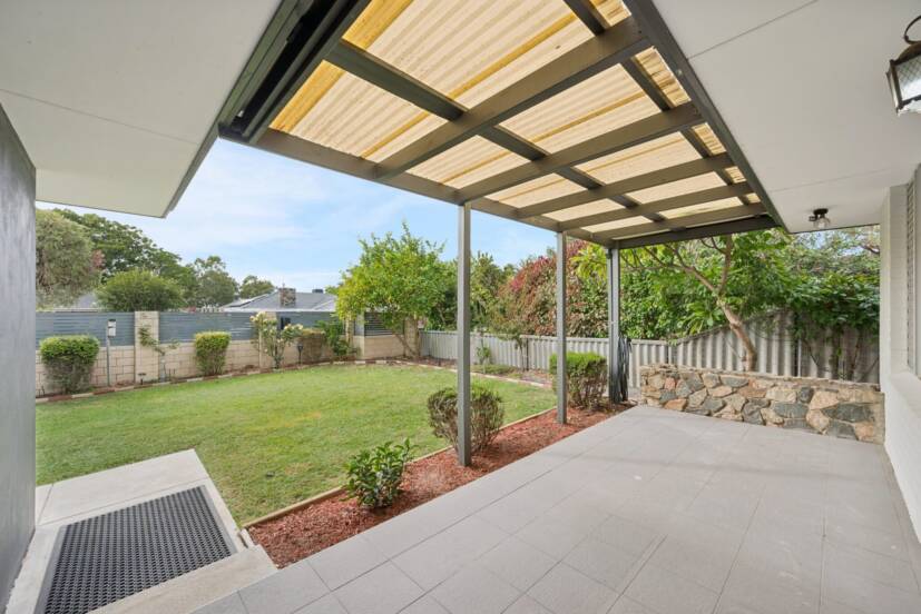 5A Lennox Road, THORNLIE, WA 6108 AUS