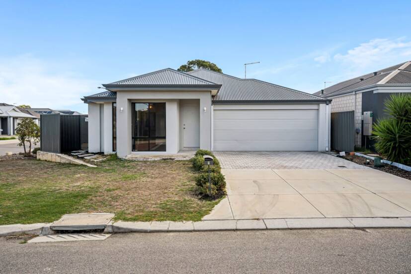 1 Bylong Street, WELLARD, WA 6170 AUS