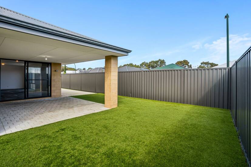 1 Bylong Street, WELLARD, WA 6170 AUS