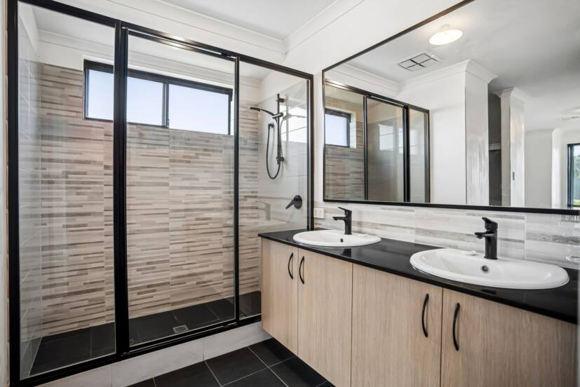 1 Bylong Street, WELLARD, WA 6170 AUS
