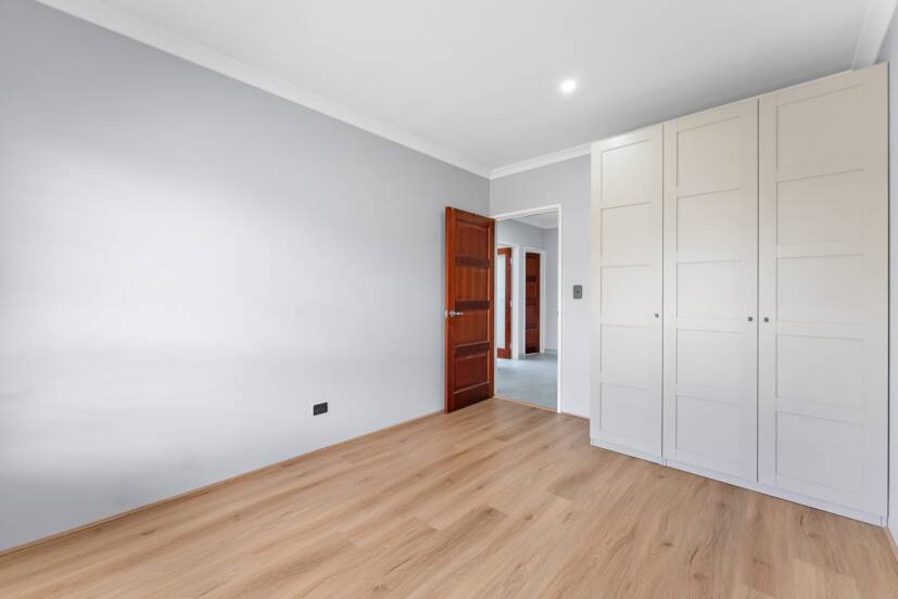 22 Drafthorse Approach, FORRESTDALE, WA 6112 AUS