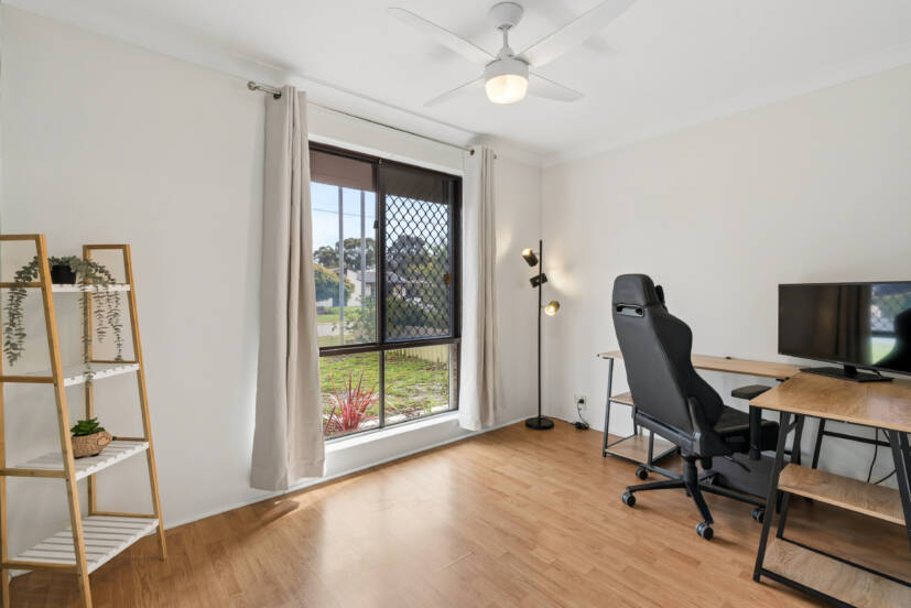 34 Shamrock Way, HUNTINGDALE, WA 6110 AUS
