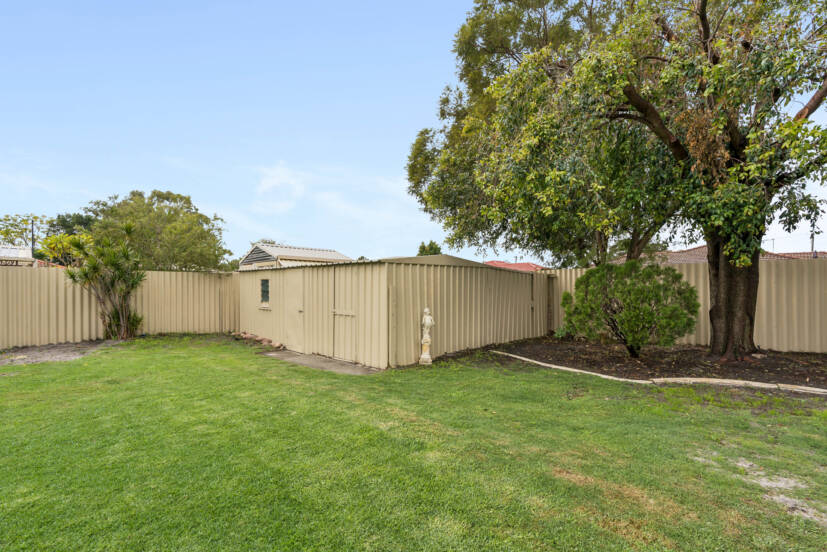 34 Shamrock Way, HUNTINGDALE, WA 6110 AUS
