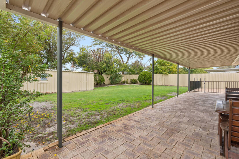 34 Shamrock Way, HUNTINGDALE, WA 6110 AUS
