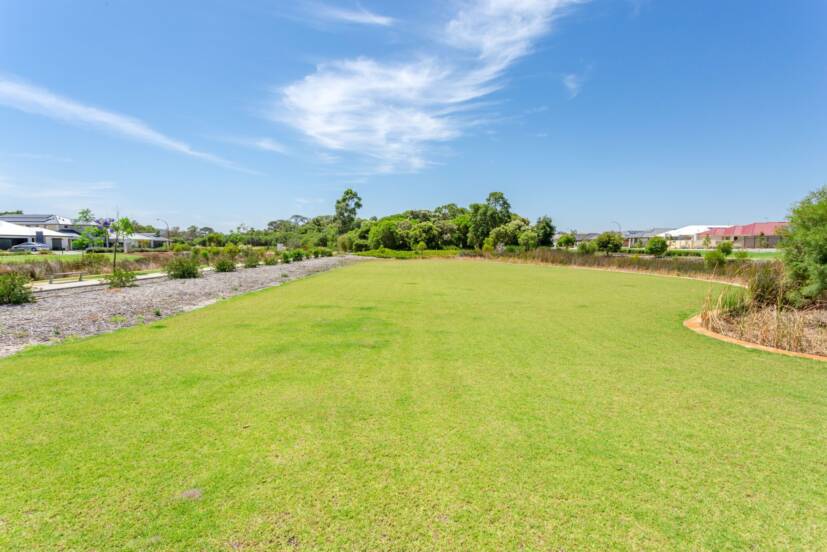 19 Pekin Pass, SOUTHERN RIVER, WA 6110 AUS