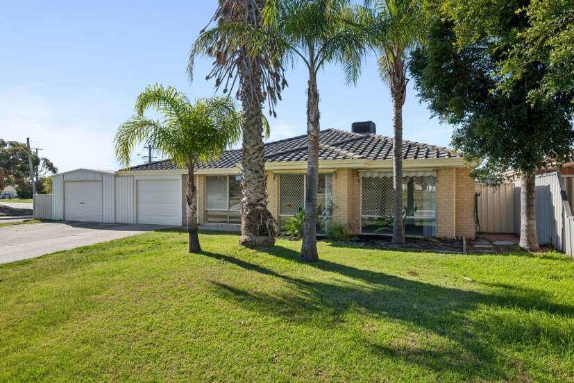1 Limbee Glade, HUNTINGDALE, WA 6110 AUS