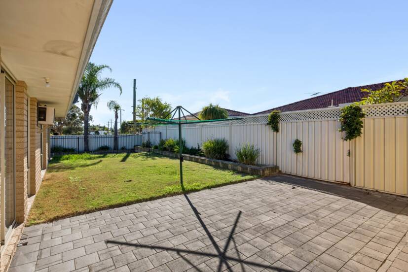 1 Limbee Glade, HUNTINGDALE, WA 6110 AUS