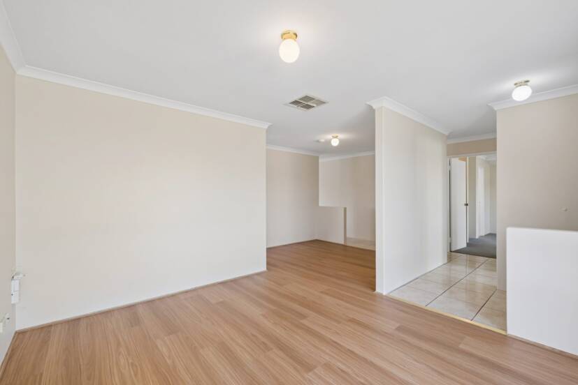 1 Limbee Glade, HUNTINGDALE, WA 6110 AUS
