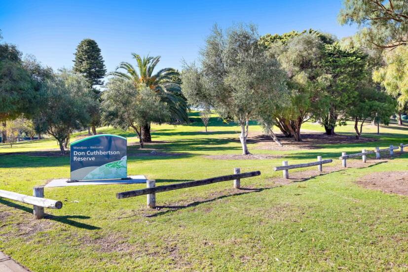 4/10 Elanora Drive, COOLOONGUP, WA 6168 AUS