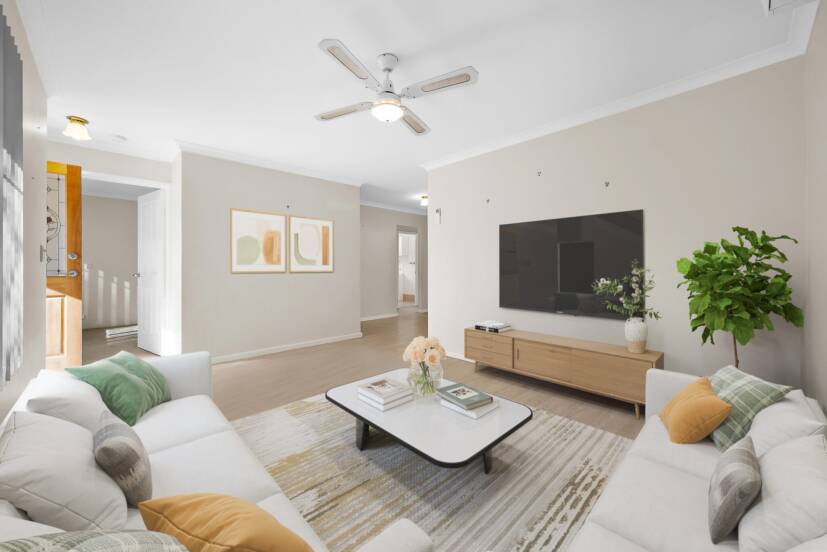4/10 Elanora Drive, COOLOONGUP, WA 6168 AUS