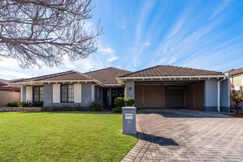 12 Verde Road, SOUTHERN RIVER, WA 6110 AUS