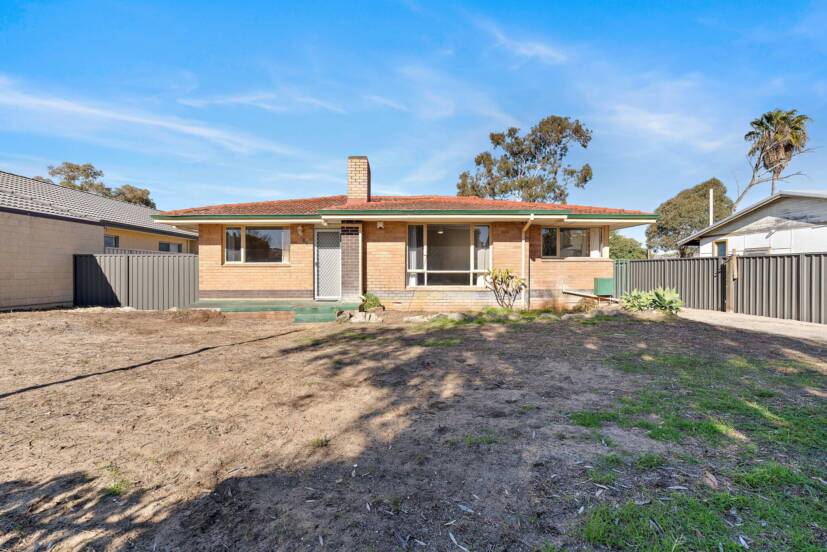 86 Jubilee Street, BECKENHAM, WA 6107 AUS