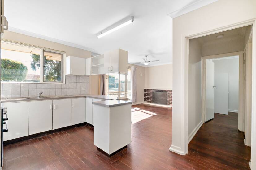 86 Jubilee Street, BECKENHAM, WA 6107 AUS