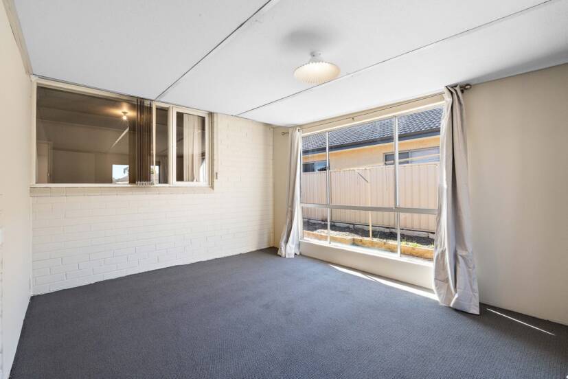 86 Jubilee Street, BECKENHAM, WA 6107 AUS