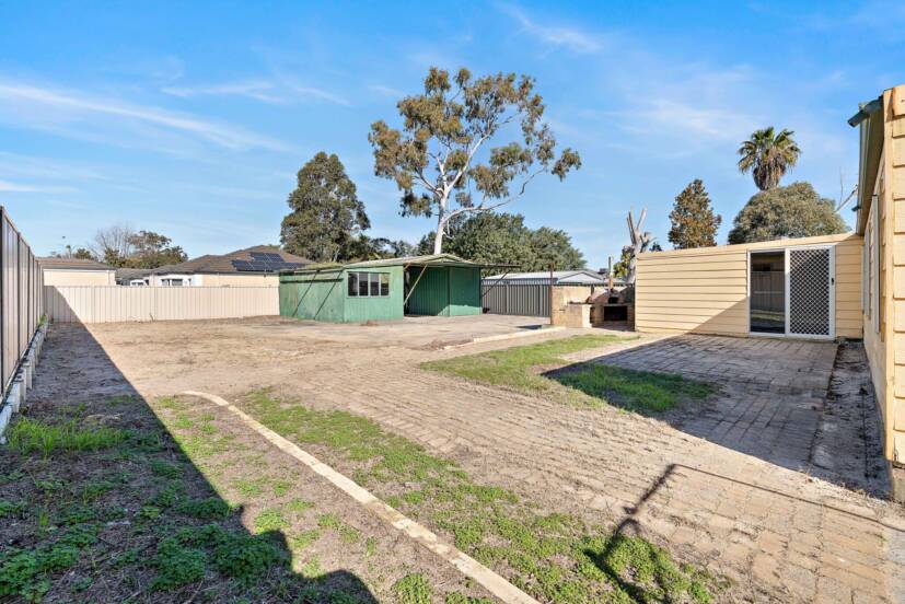 86 Jubilee Street, BECKENHAM, WA 6107 AUS