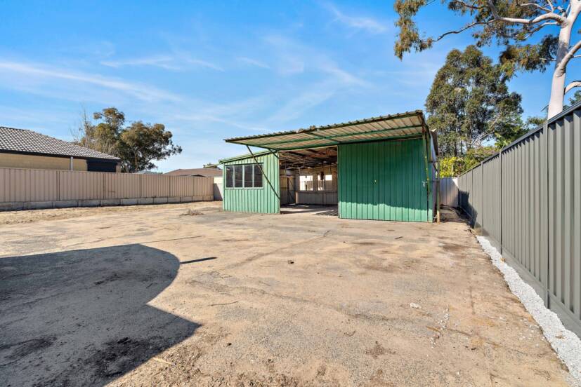 86 Jubilee Street, BECKENHAM, WA 6107 AUS
