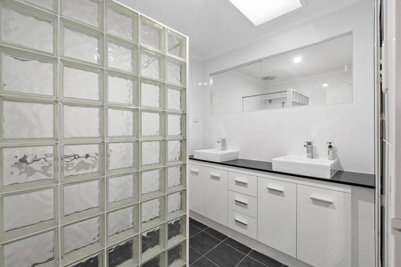 11 Eynesford Street, GOSNELLS, WA 6110 AUS