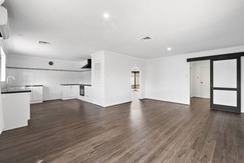 11 Eynesford Street, GOSNELLS, WA 6110 AUS
