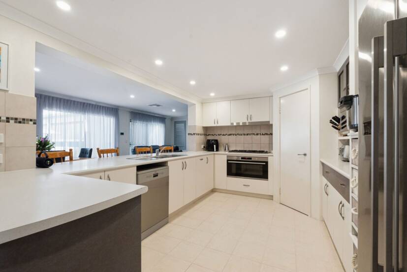 119 Lakey Streeet, SOUTHERN RIVER, WA 6110 AUS