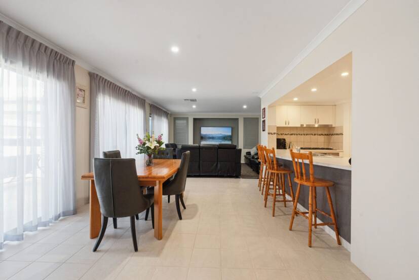 119 Lakey Streeet, SOUTHERN RIVER, WA 6110 AUS
