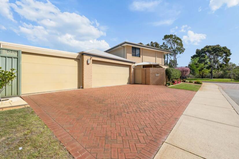 119 Lakey Streeet, SOUTHERN RIVER, WA 6110 AUS