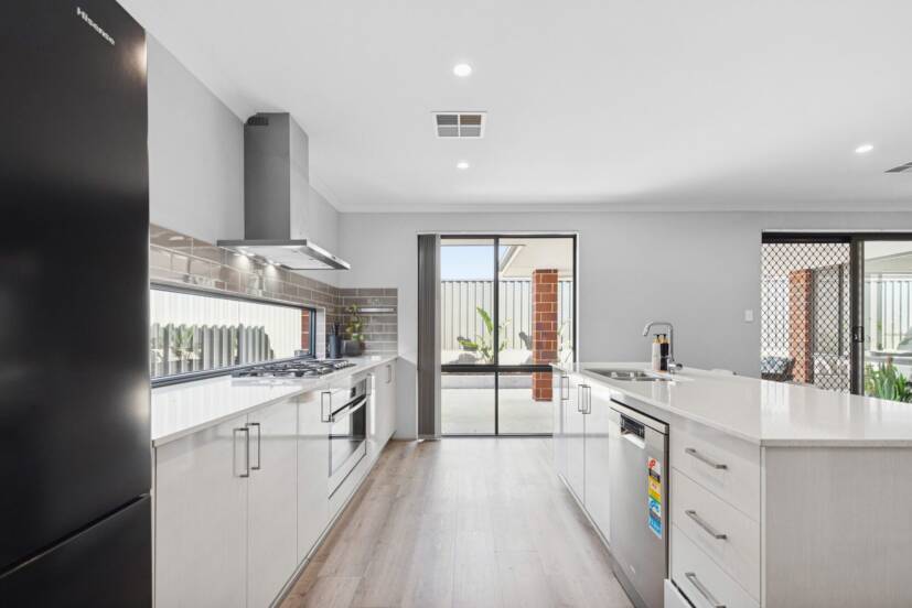 63 Solis Boulevard, BALDIVIS, WA 6171 AUS